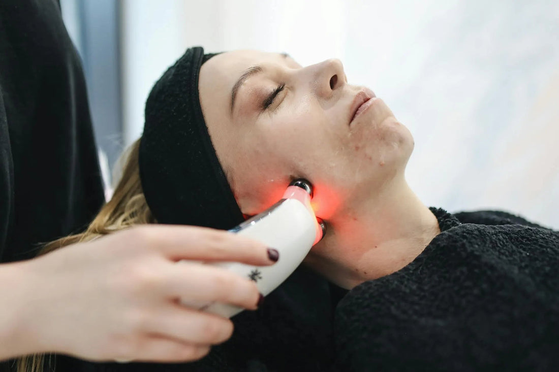 Red Light Therapy for Skin Rejuvenation: Unlock the Secret to Younger - RICIAL