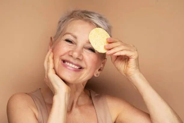 Red Light Therapy: The Anti-Aging Secret Dermatologists Don’t Want You to Know - RICIAL